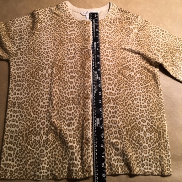 MELROSE STUDIO Cardigan, GOLD LEOPARD PRINT, Long Sleeves, NWOT, Size S - Picture 7 of 8